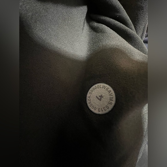 W2. Lululemon Pants On the Fly Crop *Woven 23" Dark Olive - Picture 6 of 14